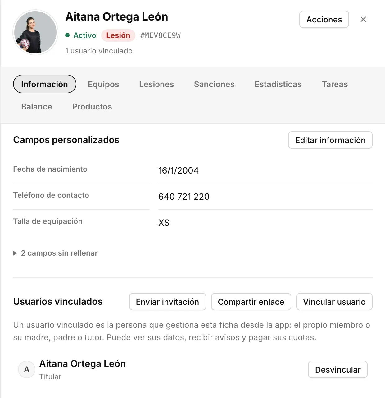Scheda di un tesserato con i suoi dati e gli utenti collegati che la gestiscono dall'app